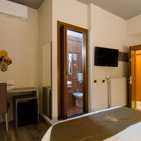 Maria Hotel