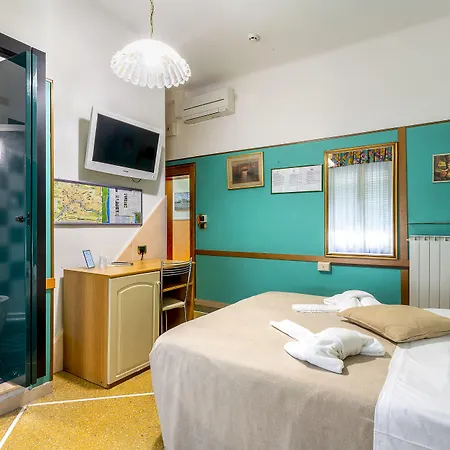 Maria Hotel