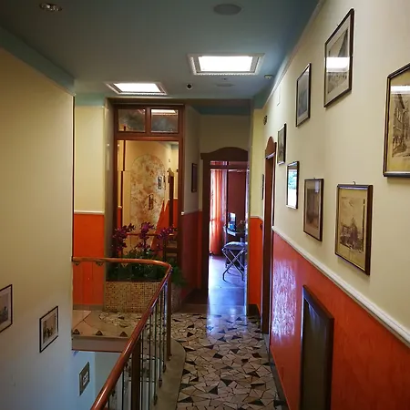 Hotel Maria 3*