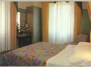 Maria Hotel
