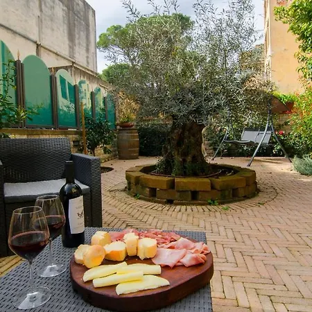 Maria Hotel