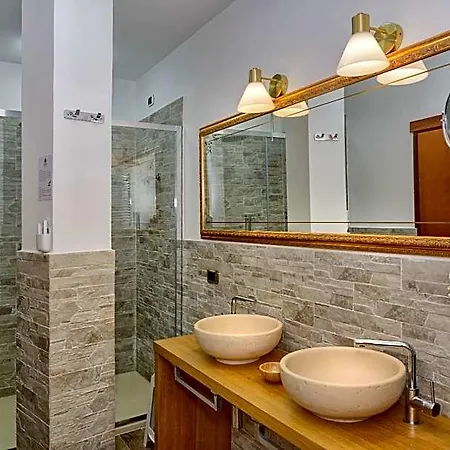 Hotel Maria 3*