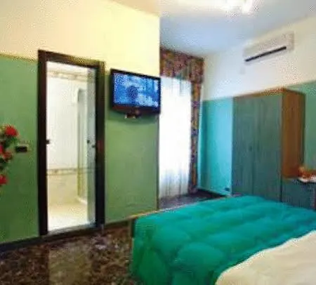 Maria 3* Pisa